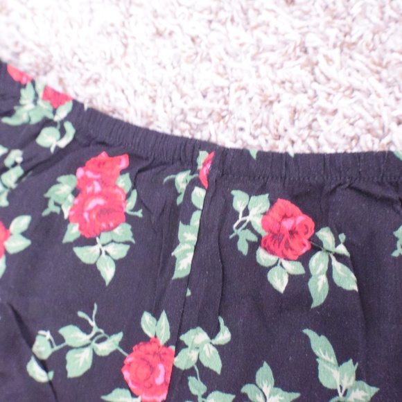 Rose Print Lounge Shorts - Picture 5 of 7